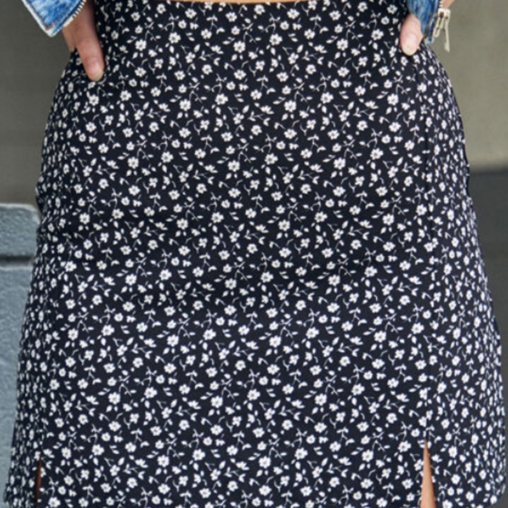 Brandy Melville | John Galt | “Cara” Skirt